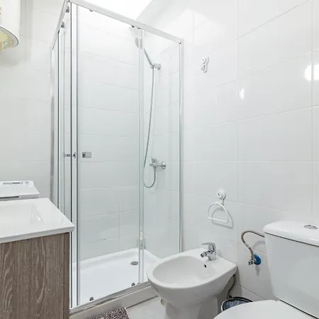 Andrea's Bungalow, Garden, Barbecue And Pool! Apartamento *
